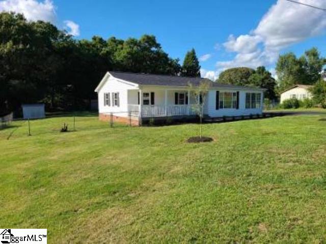 Property image 4 at 304 McCue Street, Easley, SC 29640