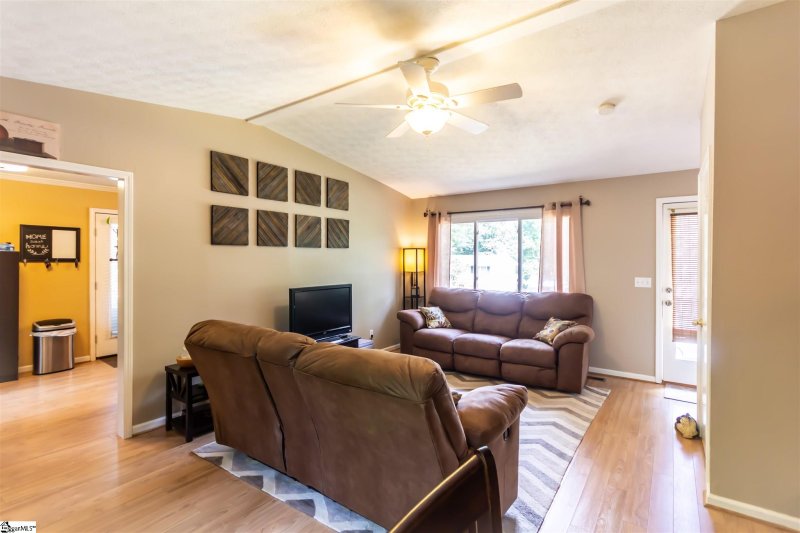 Property image 4 at 41 Barclay Drive, Travelers Rest, SC 29690