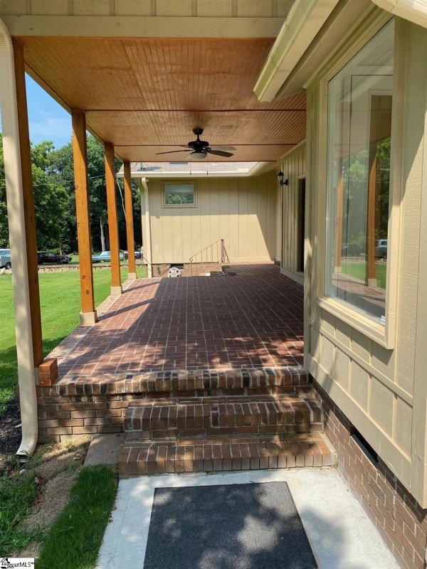 Property image 5 at 101 Redcliffe Road, Greenville, SC 29615