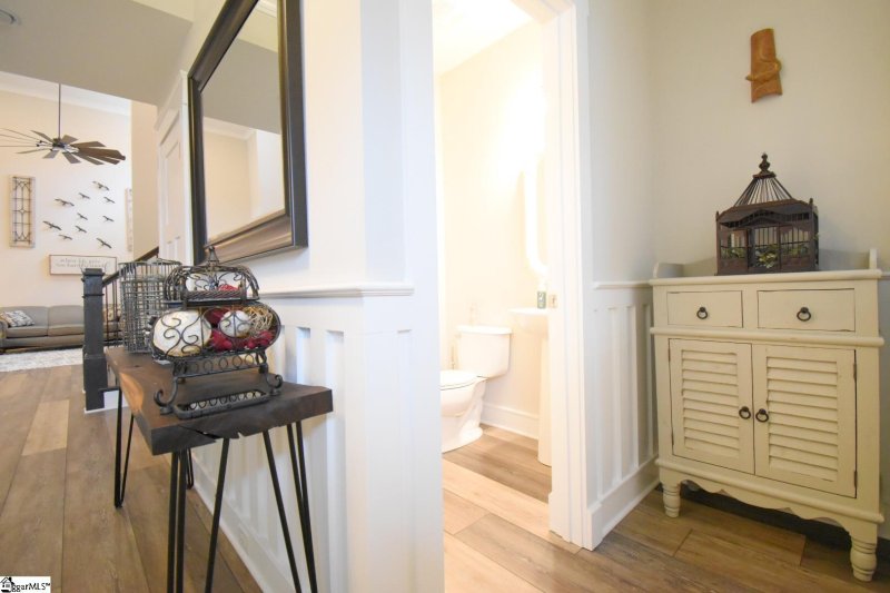 Property image 4 at 807 Sweet William Road, Spartanburg, SC 29301