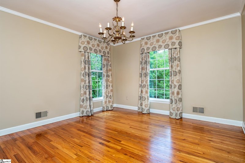 Property image 5 at 131 Brian Drive, Spartanburg, SC 29307