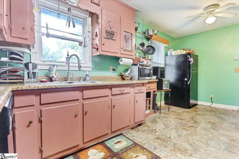 Property image 4 at 117 Monaview Circle, Greenville, SC 29617