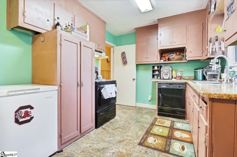 Property image 5 at 117 Monaview Circle, Greenville, SC 29617