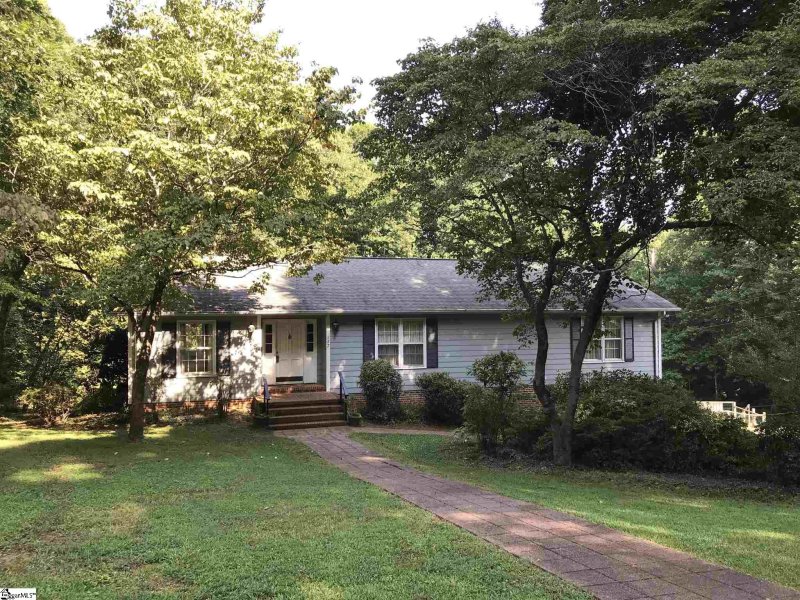 127 Edinburg Road