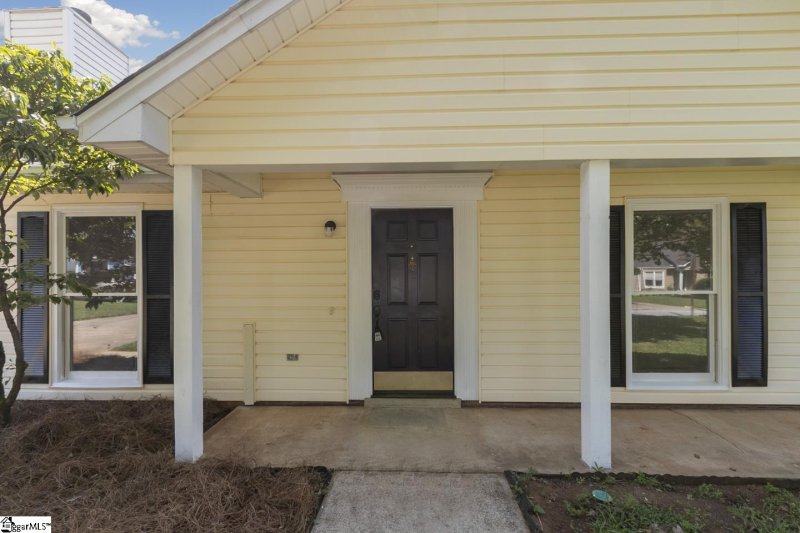 Property image 3 at 210 Weaver Lane, Simpsonville, SC 29681