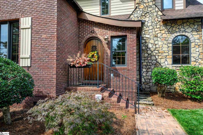 Property image 4 at 42 Verona Circle, Simpsonville, SC 29681