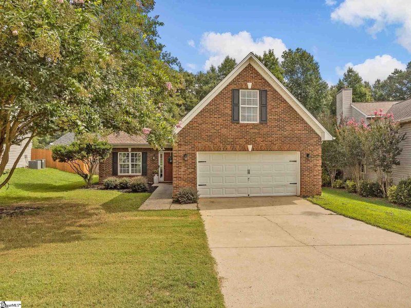 840 Thornbird Circle