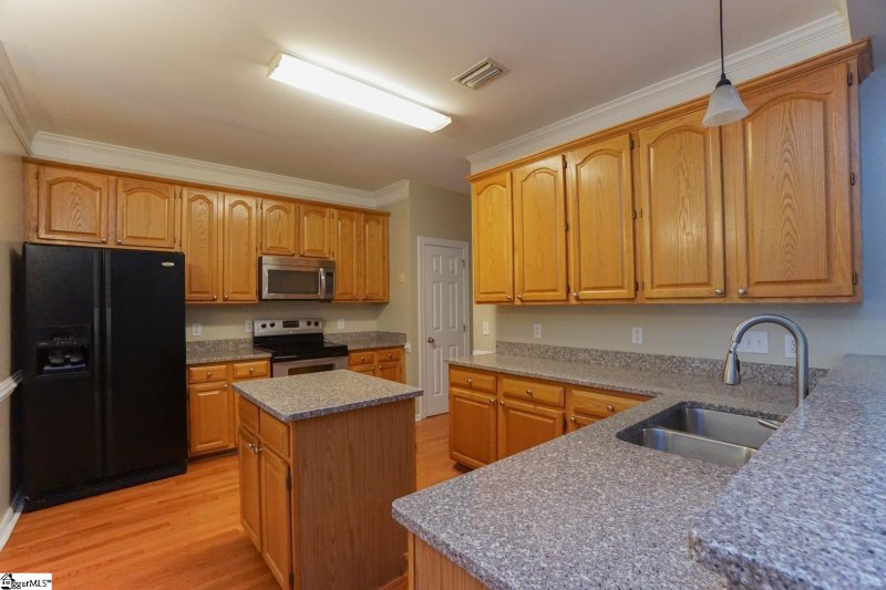 Property image 2 at 7 Angel Wing Court, Taylors, SC 29687