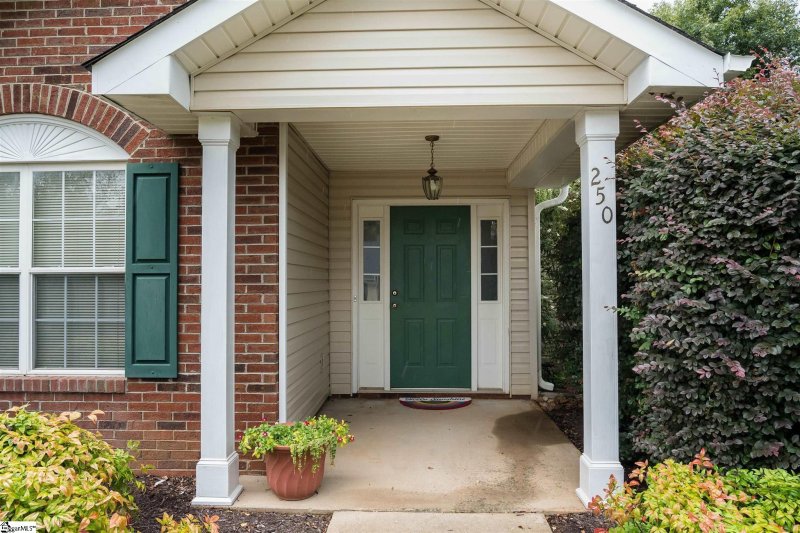 Property image 2 at 250 Weston Valley Drive, Moore, SC 29369