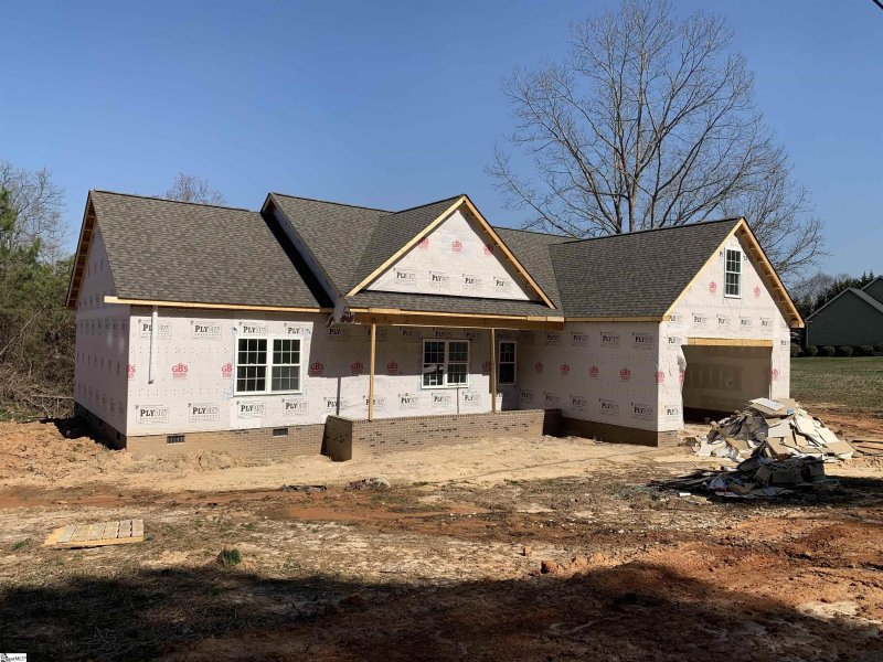 Property image 3 at 314 Edens Ridge Drive, Six Mile, SC 29682