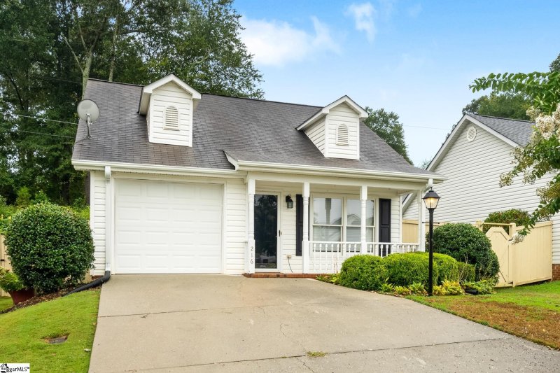 Property image 3 at 216 Londonberry Drive, Anderson, SC 29621