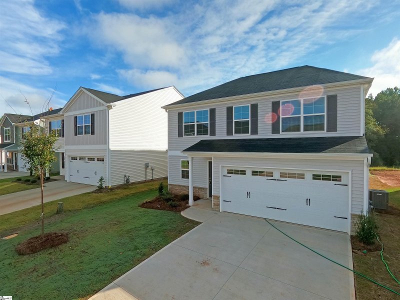 Property image 3 at 435 Grantham Court, Spartanburg, SC 29303