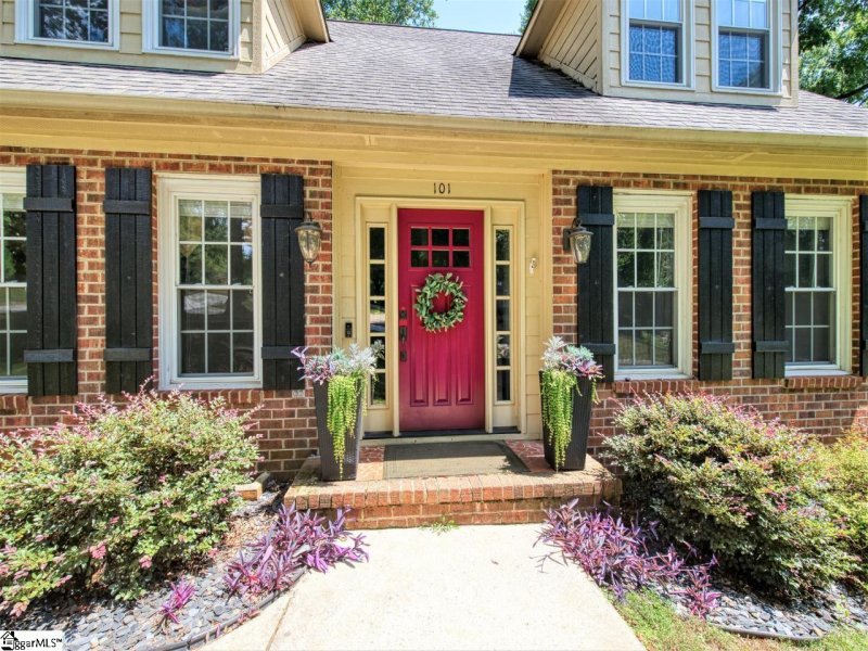 Property image 2 at 101 Cobblestone Road, Greenville, SC 29615