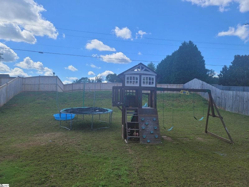 Property image 3 at 561 Friar Park Lane, Lyman, SC 29365