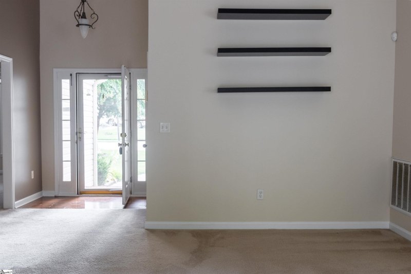 Property image 5 at 6 Summergrass Drive, Greenville, SC 29617