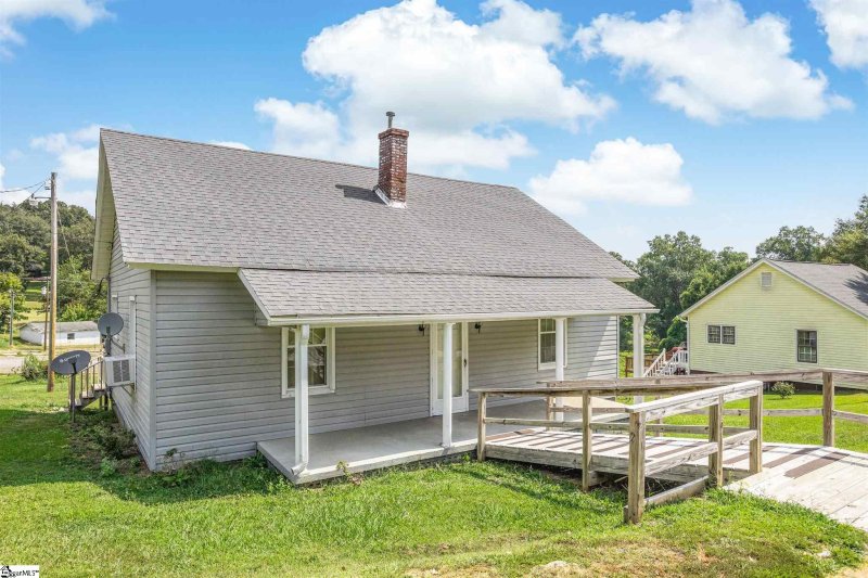 Property image 2 at 1931 Fond Hart Street, Greer, SC 29651