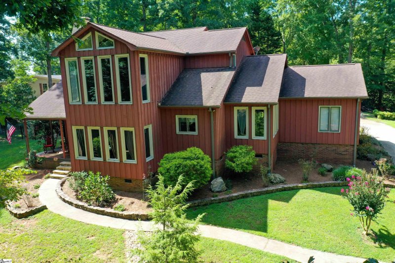 Property image 2 at 203 Teakwood Drive, Easley, SC 29640
