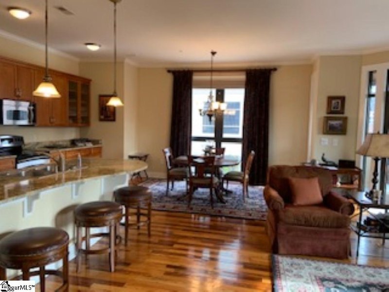 Property image 5 at 112 W Broad Street, Greenville, SC 29601