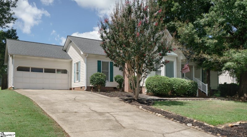 Property image 2 at 108 Keswick Trail, Simpsonville, SC 29681