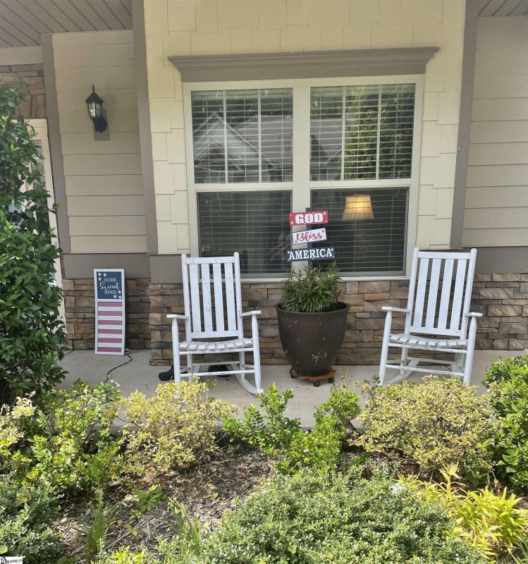 Property image 3 at 14 Seashell Court, Simpsonville, SC 29681