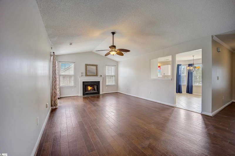 Property image 5 at 25 Woolridge Way, Greer, SC 29650