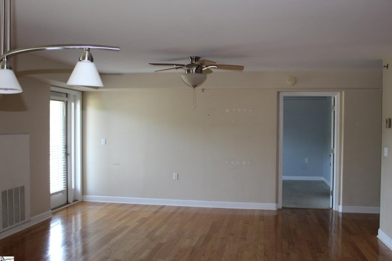 Property image 4 at 1001 S Church Street, Greenville, SC 29601