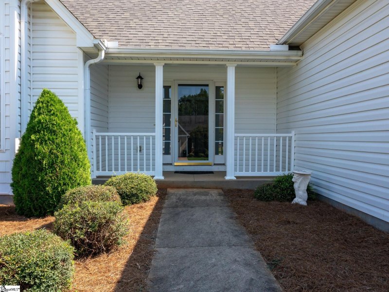 Property image 4 at 101 Arkell Drive, Greer, SC 29651