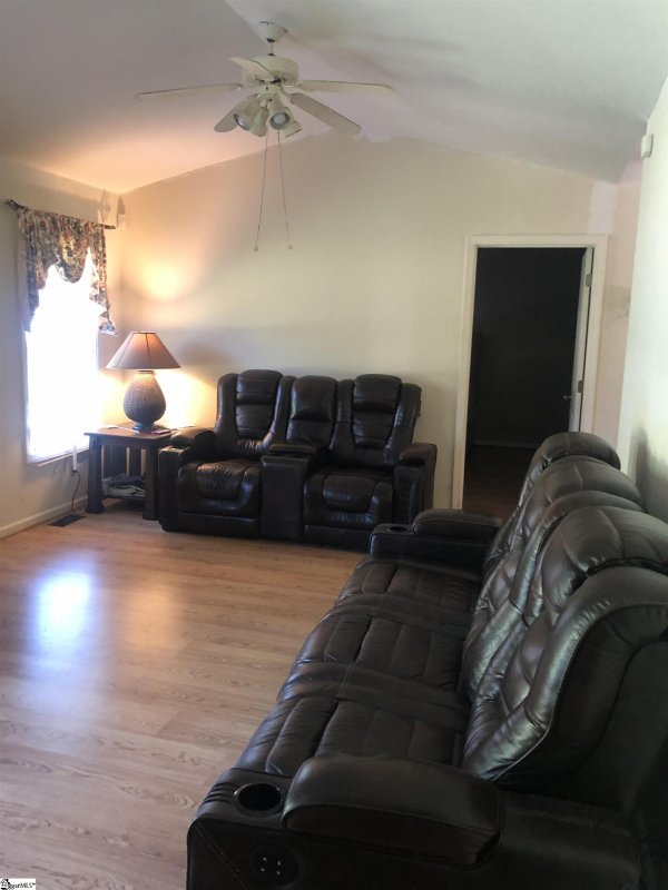 Property image 4 at 1401 Greenwood Road, Laurens, SC 29360