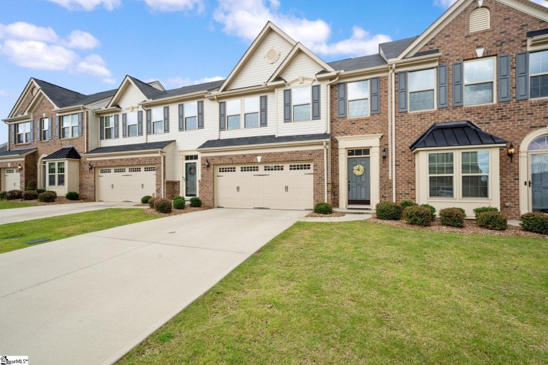 Property image 3 at 102 Middleby Way, Greer, SC 29650