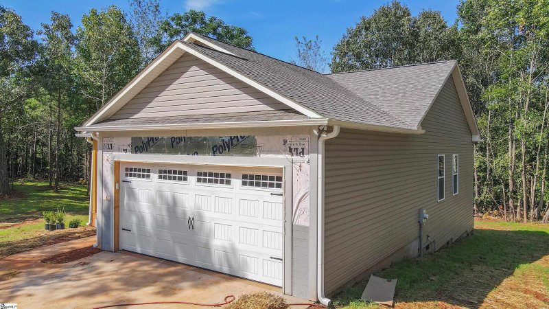 Property image 3 at 135 Carrie Leigh Lane, Pendleton, SC 29670