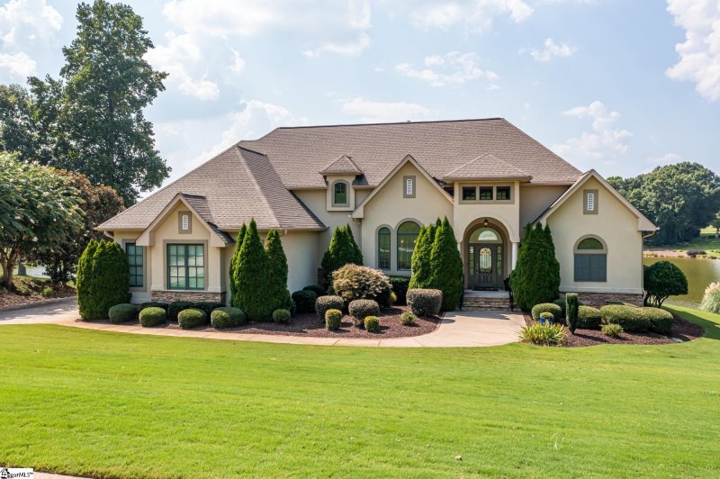 422 Crepe Myrtle Drive