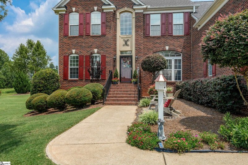 Property image 3 at 14 Noble Oaks Lane, Simpsonville, SC 29681