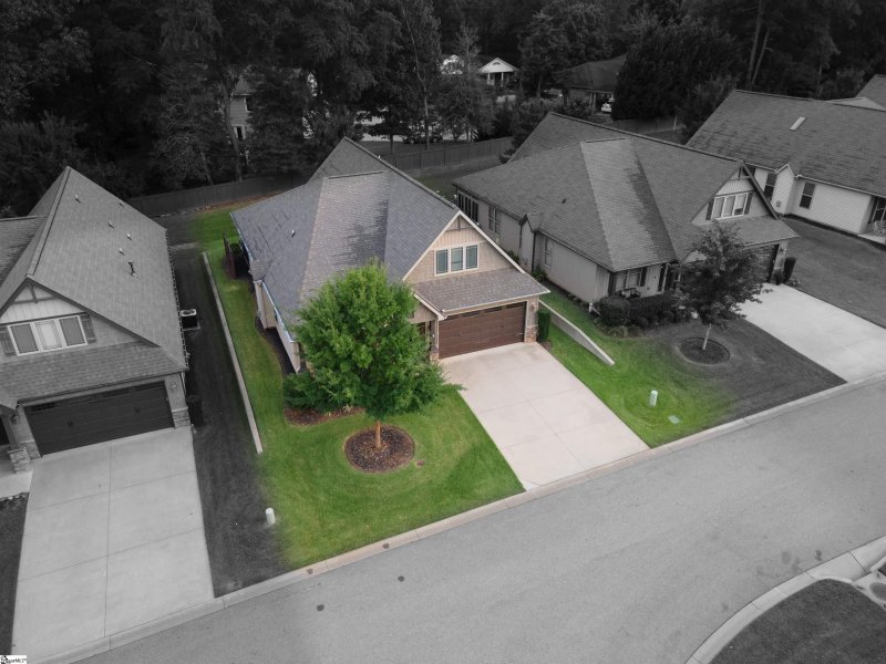 Property image 2 at 508 Fulton Court, Greenville, SC 29615