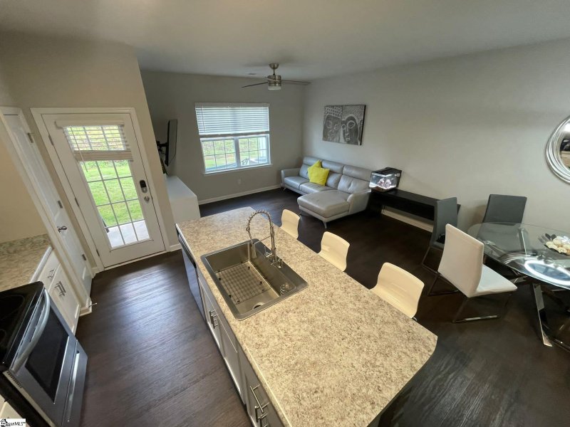 Property image 4 at 113 Moorlyn Lane, Greer, SC 29651