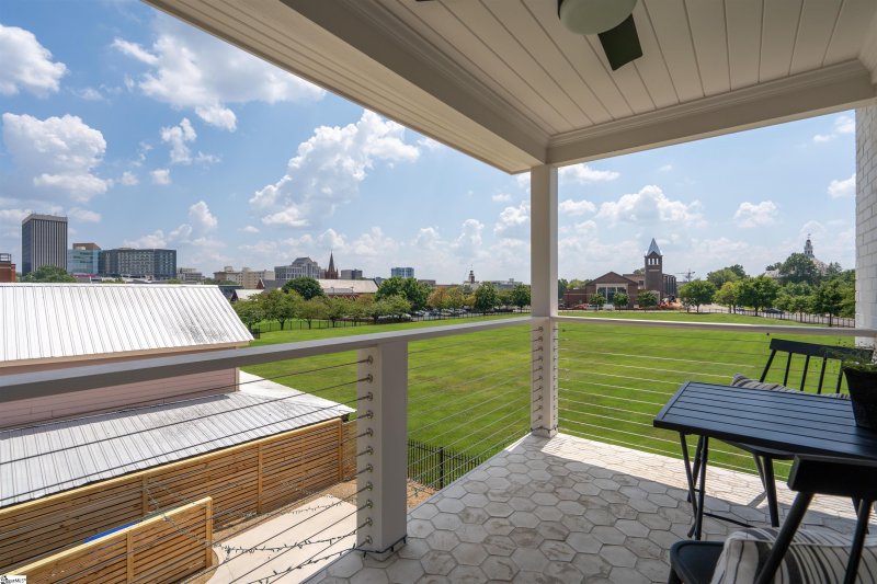 Property image 3 at 110 Butler Avenue, Greenville, SC 29601