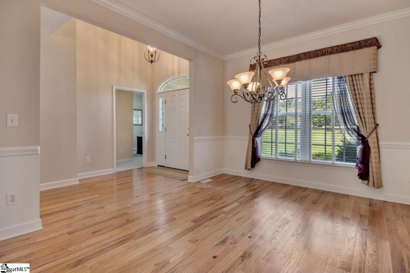 Property image 2 at 105 Shovler Court, Taylors, SC 29687