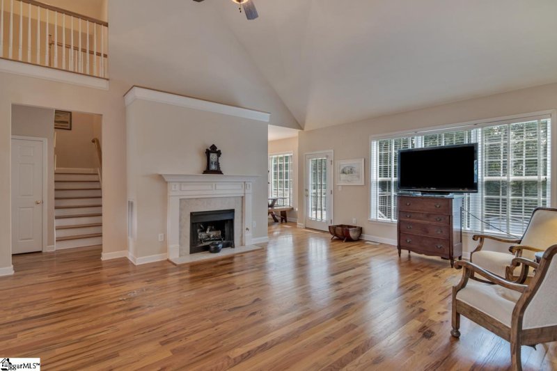 Property image 3 at 105 Shovler Court, Taylors, SC 29687