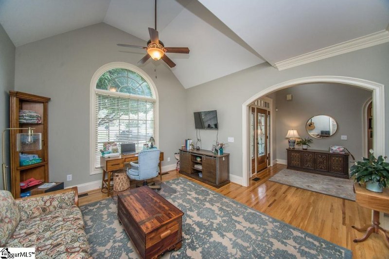 Property image 4 at 213 Pawleys Drive, Simpsonville, SC 29681