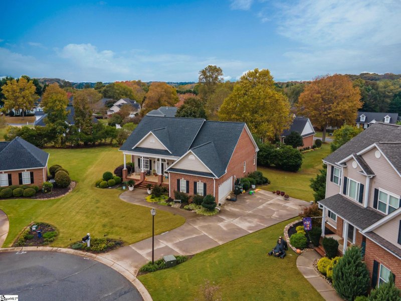 Property image 3 at 121 Wicklow Court, Easley, SC 29642