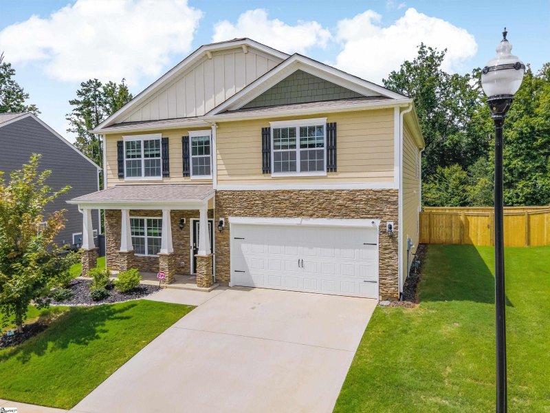 Property image 2 at 252 Hartwood Lake Lane, Greer, SC 29650