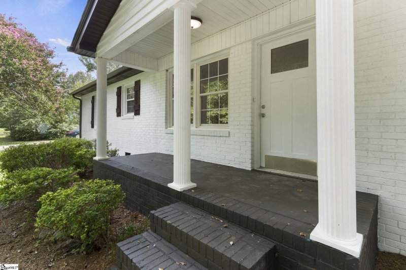 Property image 2 at 56 Rosewood Circle, Duncan, SC 29334