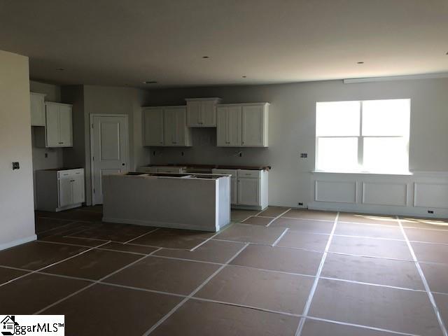 Property image 2 at 909 Miltona Lane, Greer, SC 29651