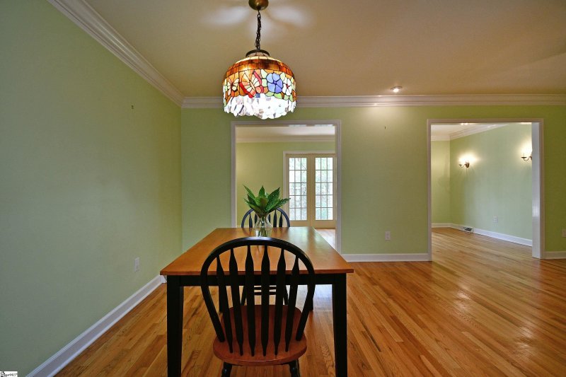 Property image 4 at 112 McDaniel Greene, Greenville, SC 29601