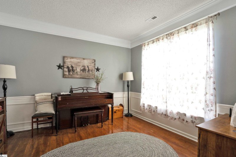 Property image 4 at 112 Firelight Court, Easley, SC 29642