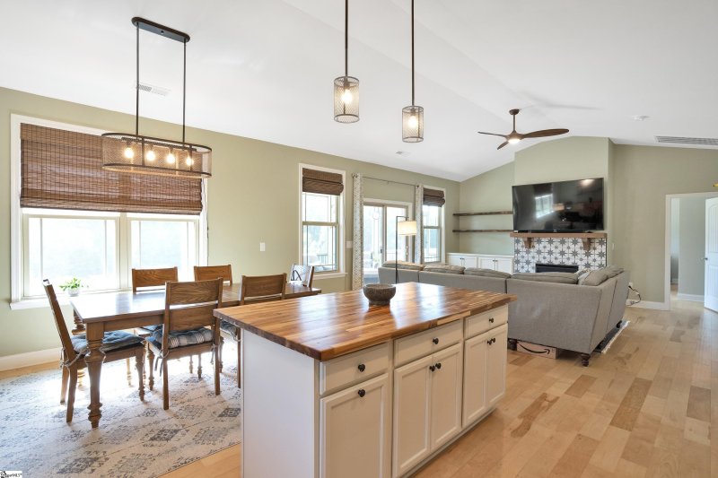 Property image 5 at 125 Jones Kelley Road, Travelers Rest, SC 29690