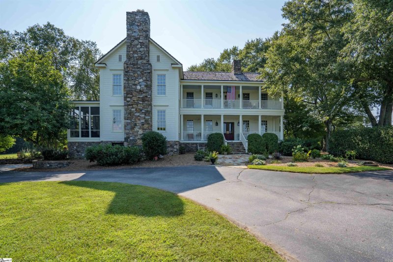 Property image 3 at 104 Bruce Farm Road, Simpsonville, SC 29681