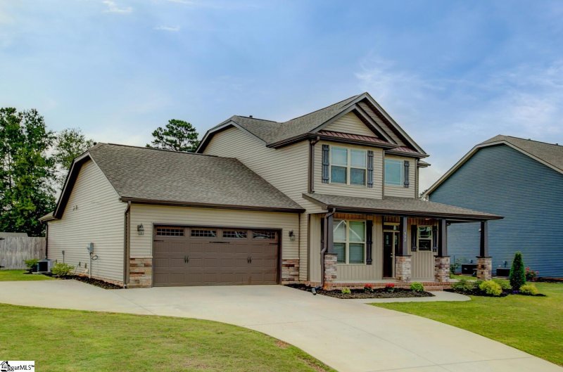 Property image 2 at 503 Turning Leaf Lane, Greer, SC 29651