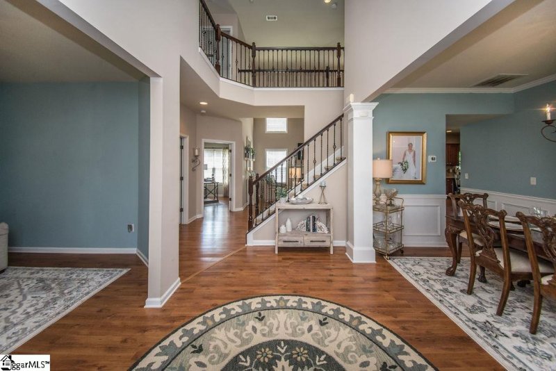 Property image 2 at 5 Peninsula Court, Simpsonville, SC 29681