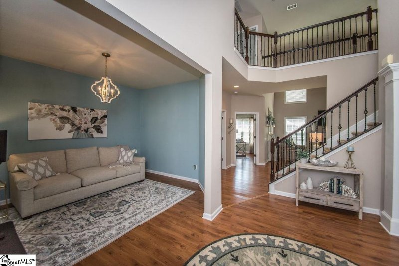 Property image 3 at 5 Peninsula Court, Simpsonville, SC 29681