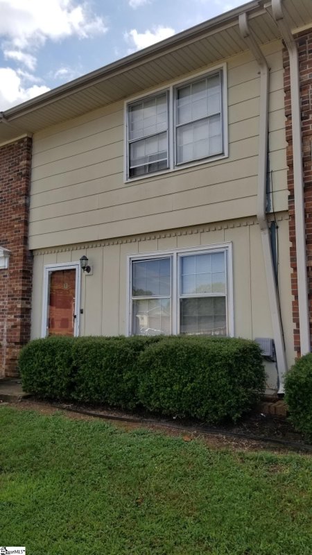 Property image 2 at 6526 White Horse Road, Greenville, SC 29611-2532